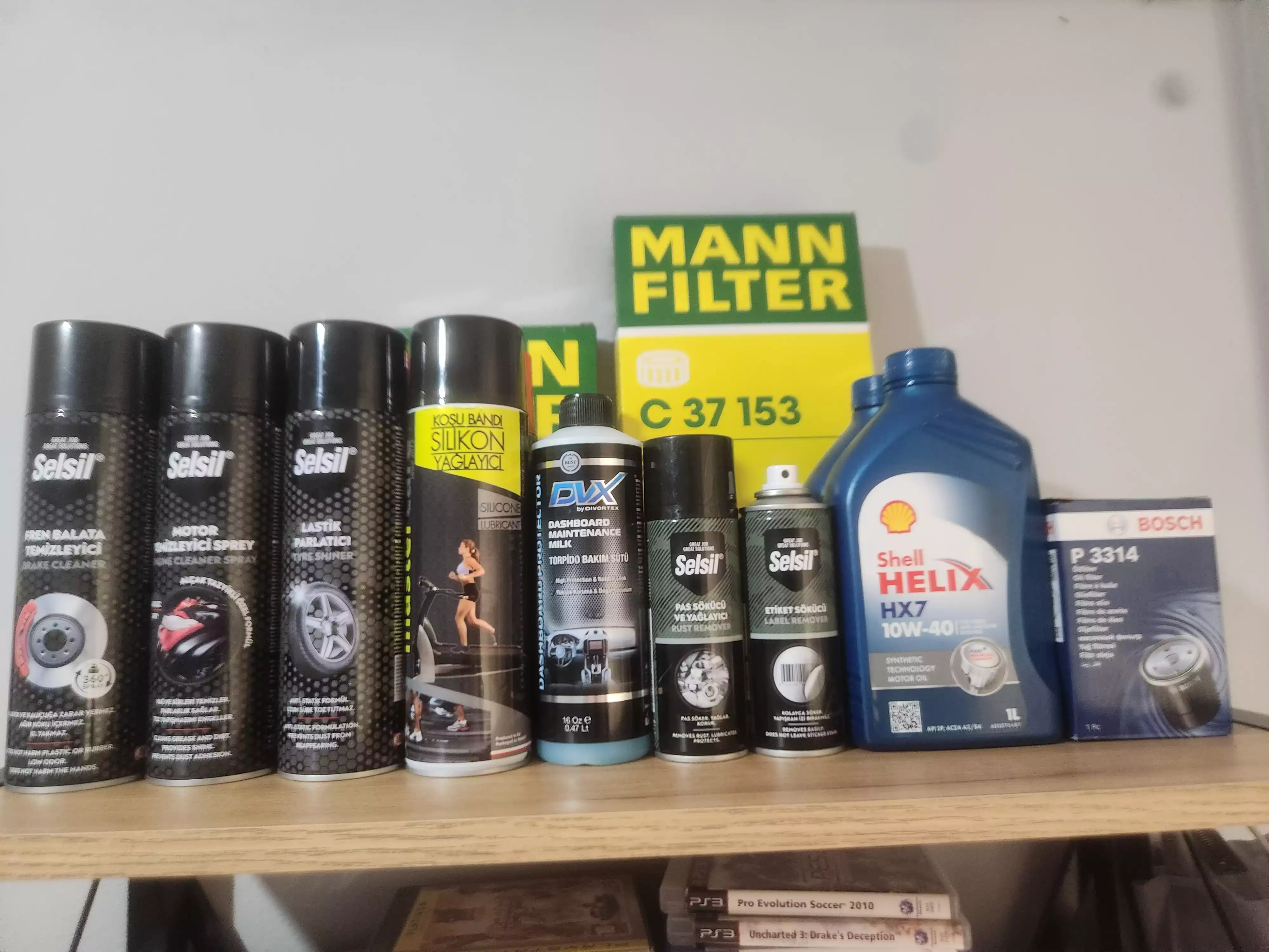 Filters and supplies prepared for servicing.