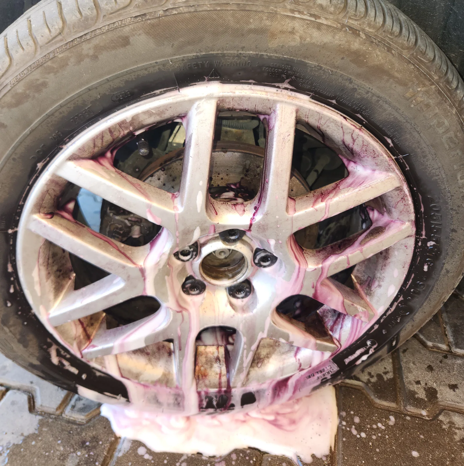 First detailed cleaning session on the Montreal II wheels.